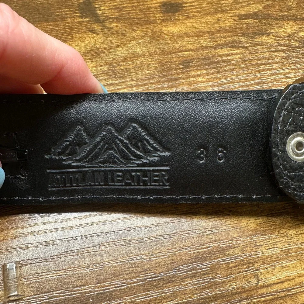 Atitlan Leather Mens Black Pebbled Leather Travel Money Belt Size 36 Hidden Zip